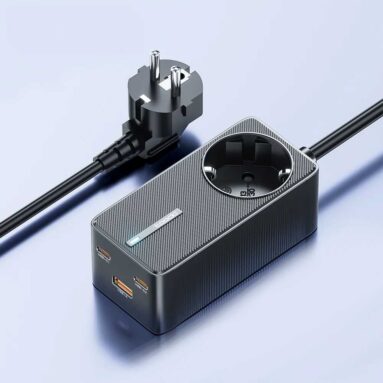 TOOCKI USB + 멀티탭 67W 충전기 (약 25,196원/ 한국무료배송)